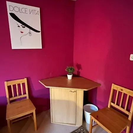 Monteure, Ganzes Haus, Schwarzheide, Haus 1 Apartment