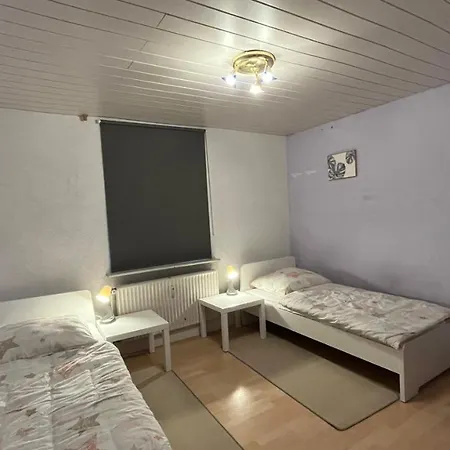 Monteure, Ganzes Haus, Schwarzheide, Haus 1 Apartment Schwarzheide