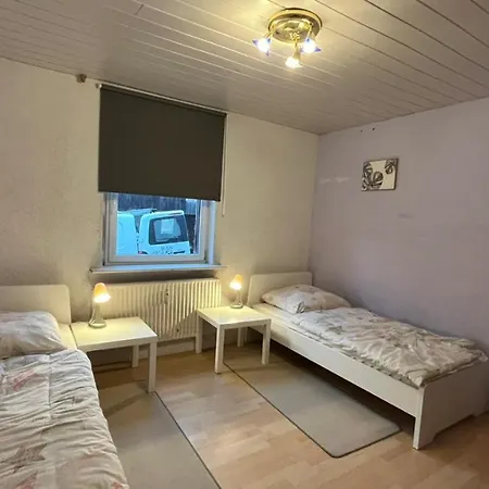 Monteure, Ganzes Haus, Schwarzheide, Haus 1