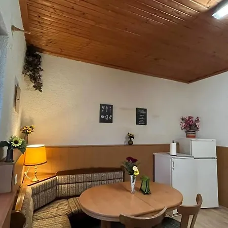 Monteure, Ganzes Haus, Schwarzheide, Haus 1