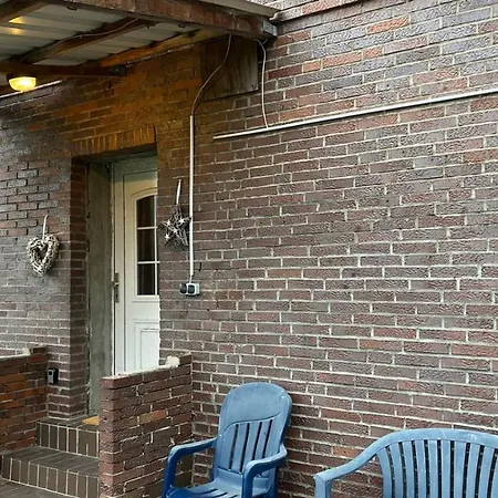 Monteure, Ganzes Haus, Schwarzheide, Haus 1 *