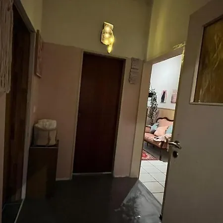 Monteure, Ganzes Haus, Schwarzheide, Haus 1 Apartment *