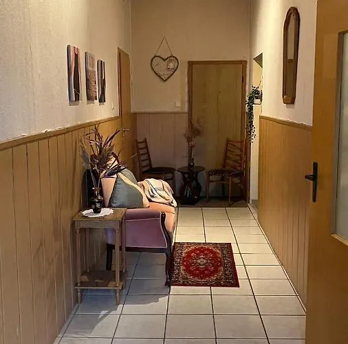 Monteure, Ganzes Haus, Schwarzheide, Haus 1 Διαμέρισμα