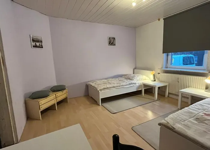 Monteure, Ganzes Haus, Schwarzheide, Haus 1 Διαμέρισμα