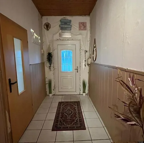 Monteure, Ganzes Haus, Schwarzheide, Haus 1