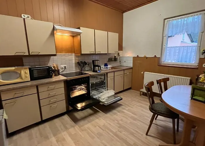 Monteure, Ganzes Haus, Schwarzheide, Haus 1 Διαμέρισμα