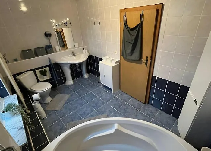 Διαμέρισμα Monteure, Ganzes Haus, Schwarzheide, Haus 1 *