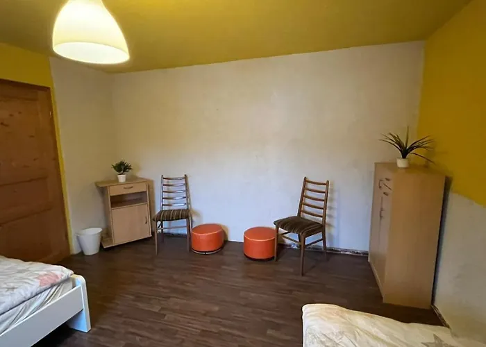 Monteure, Ganzes Haus, Schwarzheide, Haus 1 *